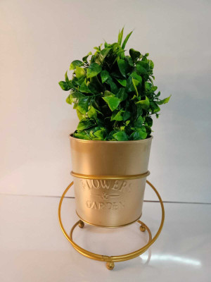 R K Handicrafts Planter Pot with Iron Stand for Indoor | Metal Planter for Home Décor and Garden Plant Container Set(Pack of 3, Metal)