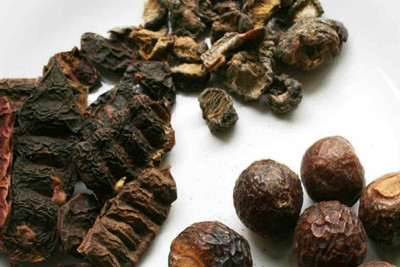 BrijBooti Reetha amla shikakai raw for Hairs 300 Gr Each ( 900 Gr) Seed(900 per packet)