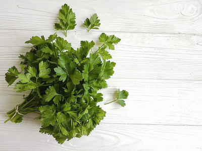 VibeX VVI-72 - Plain Italian Parsley - (750 Seeds) Seed(750 per packet)