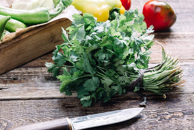 VibeX ATS-33 - Flat Leaf Italian Parsley - (2250 Seeds) Seed(2250 per packet)