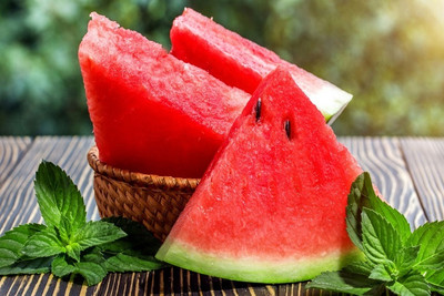 EMKOT Sweet Watermelons Fruit तरबूज के बीज Seed(50 per packet)