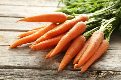 BDSresolve Long carrot seeds/Carrot Seed 82 Seed(82 per packet)