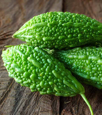 the green dotcom Bitter Gourd _ Bitter Melon Seed(20 per packet)