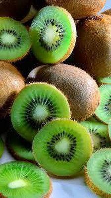 XOLDAA KIWI FRUIT SEEDS HYBRID F1 QUALITY Seed(194 per packet)