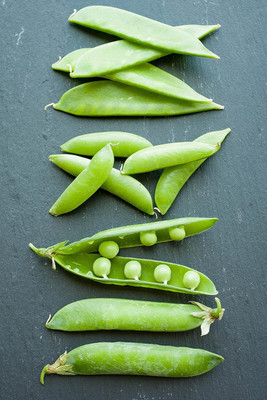 Qualtivate NBIR-328 Pea Edible Pod Sugar Snap Seed(50 per packet)