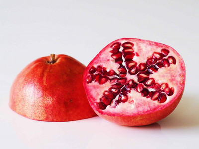 CYBEXIS XL-46 - Rare Red Big Pomegranate - (270 Seeds) Seed(270 per packet)