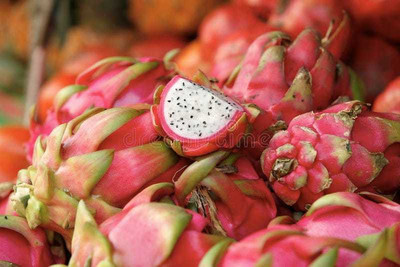 Oliver dragon fruit seeds Seed(82 per packet)