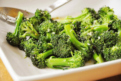 CYBEXIS Fast Grow Broccoli Seeds GROENE Calabrese2000 Seeds Seed(2000 per packet)