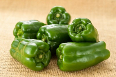 XOLDA Organic capsicum Seed(10 per packet)