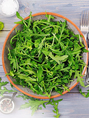 Qualtivate PUAS-127 Arugula Seeds- Rocket Salat (Roquette) Seed(500 per packet)