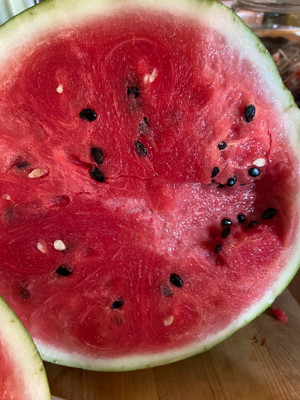 Farmonix Sweet and delicious watermelon Seed(30 per packet)