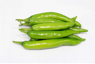 granthi Big Green Chili हरी मिर्च Seed(300 per packet)