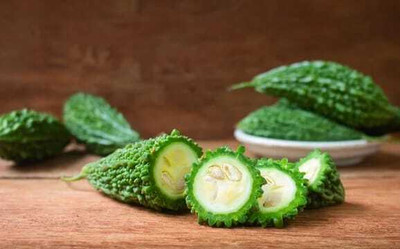 XOLDAA F1 BEST QUALITY BITTER GOURD SEEDS Seed(16 per packet)