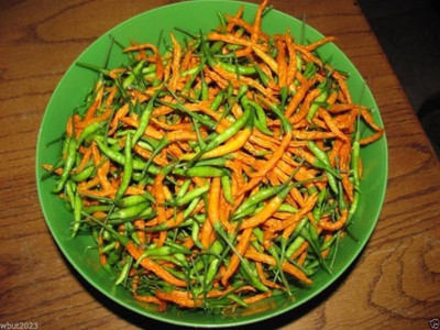 Qualtivate GBPT-2A ORANGE THAI Chilli/Chilli PEPPER Very rare Seed(300 per packet)
