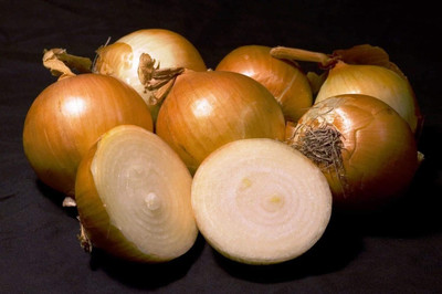 Biosnyg Sweet Spanish Yellow Utah Jumbo Onion-2500 Seeds/10gm Seed(2500 per packet)
