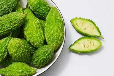 XOLDAA F1 BEST QUALITY BITTER GOURD SEEDS Seed(14 per packet)