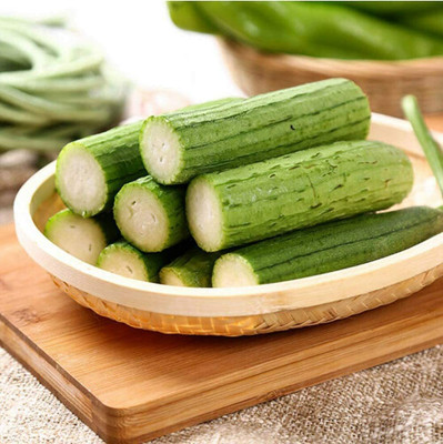 CYBEXIS Light Green Skin Non-GMO Climbing Sponge Gourd800 Seeds Seed(800 per packet)