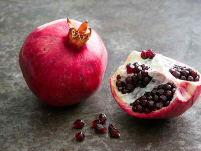 VibeX PAU-45 - Pomegranate Fruit Tree - (270 Seeds) Seed(270 per packet)