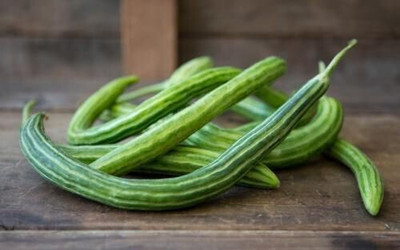 Quentova Vegetable Seeds Snake Gourd-VK-7B Seed(25 per packet)