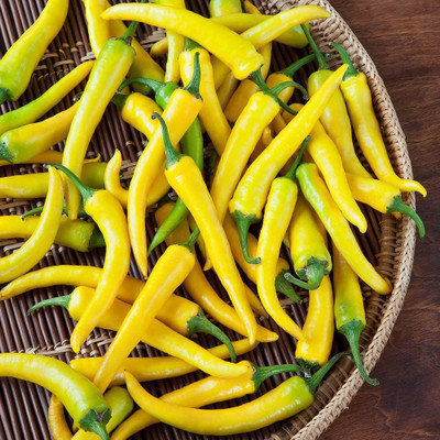 CYBEXIS Heirloom Golden Cayenne Capsicum Annuum Hot Chili Seeds600 Seeds Seed(600 per packet)