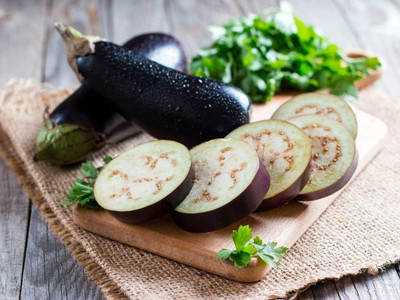 Biosnyg Heat Tolerant Brinjal Black Beauty Heritage Variety ( Seeds) Seed(1000 per packet)