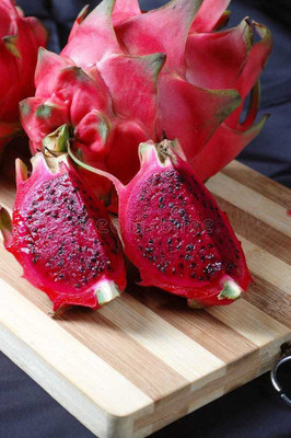 Oliver hybrid dragon fruit seeds Seed(85 per packet)