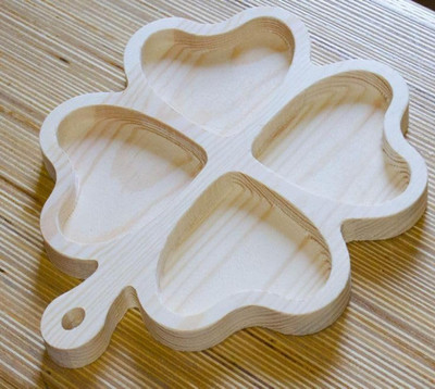 Navdurga Natural Finish Snack Serving Clover-Shaped Wooden Sangwan Board Tray