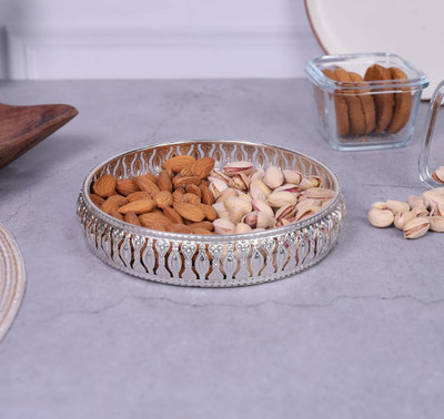 ForgeAtelier Forge Atelier Round German goldenPlated Tray (Pack of 1) Sizzler Tray