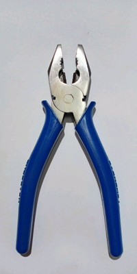 Bastmen E210545000456 Lineman Plier(Length : 8 inch)
