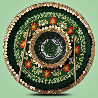 ME&YOU Traditional Wedding Plate for Mehndi Ceremony|Custom Floral & Mirror Work Steel(1 Pieces, Green)