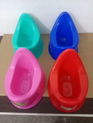 MOONDEO Baby plastic potty training seat potty chair with lid for 0 to 3 year baby Potty Seat(Blue)