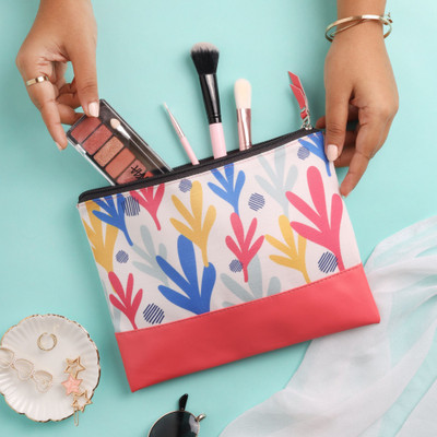 Doodle Colours Glee Pouch