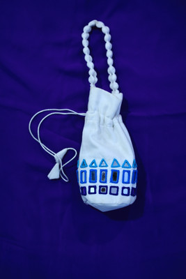 it's bani NAVRATRI-WHITE-2 Potli