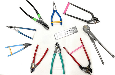 T H TOOLS CENTRE Professional Hand Tool Kit(10 Tools)