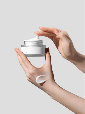 ADJD New Cream  Primer  - 50 g(WHITE)
