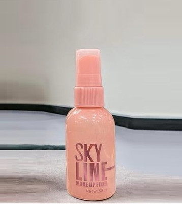 GFSU - GO FOR SOMETHING UNIQUE Make Up Fixer High Quality Flawless And Long-Lasting Primer  - 60 ml(Transparent)