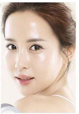 Latixmat lightweight primer softens your pores Primer  - 50 ml(TRANSPARENT)