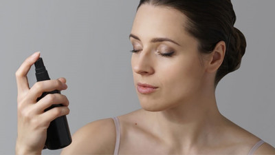 Neycare Premium Makeup Matte Fixer spray Primer  - 100 ml(TRANSPARENT)