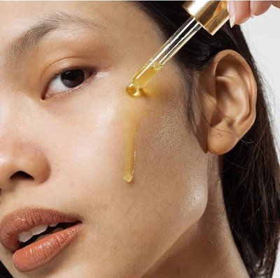 AEPRUY Vitamin C Face Serum For Glowing Bright Skin Primer  - 13 ml(GOLD)