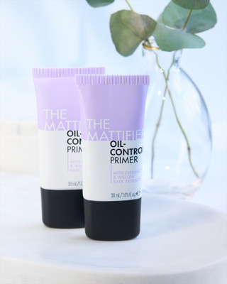 Sheny SMOOTH SKIN AND SOFT SKIN FACE PRIMER ALL DAY USE FOR FACE PRIMER Primer  - 30 ml(transparent)