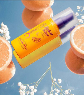 FASHION COLOUR Platinum Vitamin-C Makeup Setting Spray, Lightweight, Locks In Up To 16 Hrs Primer  - 100 ml(Transparent)