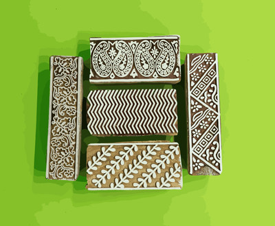 Reniq Artists can use wooden blocks in mixed media projects, including artwork. Printing Blocks(Pack of 5)