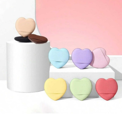 WECHARMERZ 6pcs Mini Finger Heart Sponge Blender Puff Multicolour