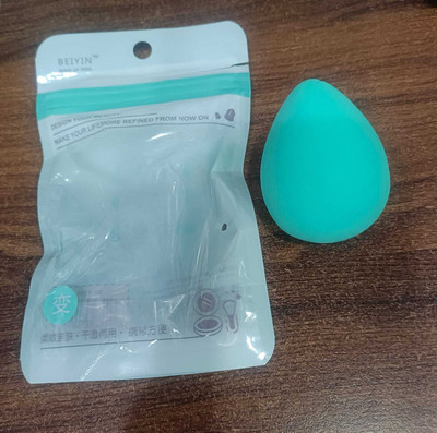 Fatema HIGH QUALITY PROFESSIONAL PACK OF 1 BEAUTY BLENDER