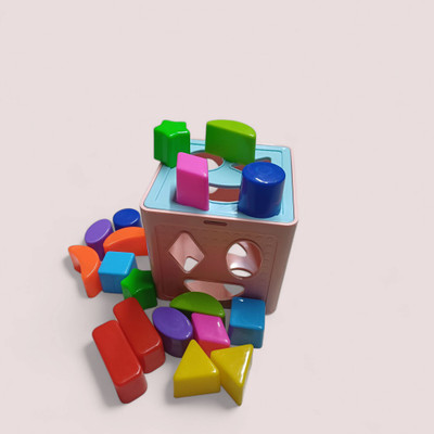 Dorytoys New_Shape Learning Toy Cube with Lid(1 Pieces)
