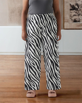 BEWAKOOF Indi Women Pyjama