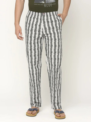 UnderJeans by Spykar Men Pyjama