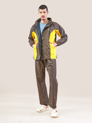 Lux Venus Striped Men Rain Suit