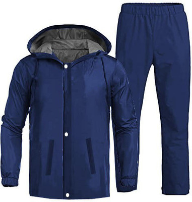 27% OFF on La' exclusivite Solid Men Raincoat 27% OFF on La' exclusivite Solid Men Raincoat