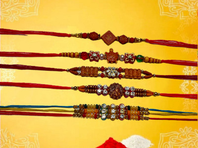 Sadar Bazar Designer SB-Rakhi-1562 Plastic (PVC) Chawal Roli Pack  Set(5)